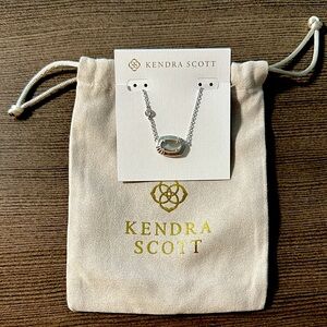 Kendra Scott Anna Short Pendant Necklace